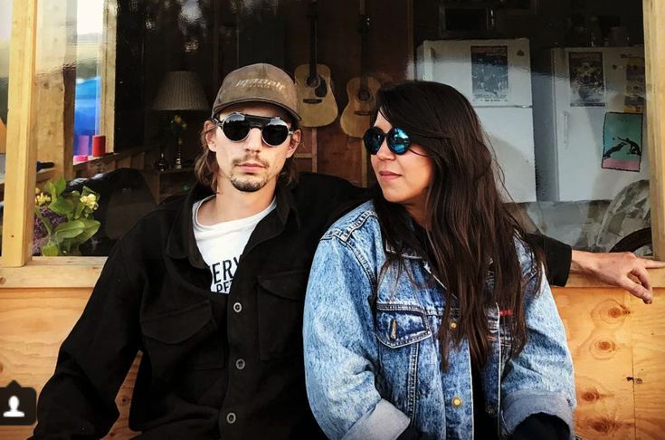 Parker Schnabel Freundin