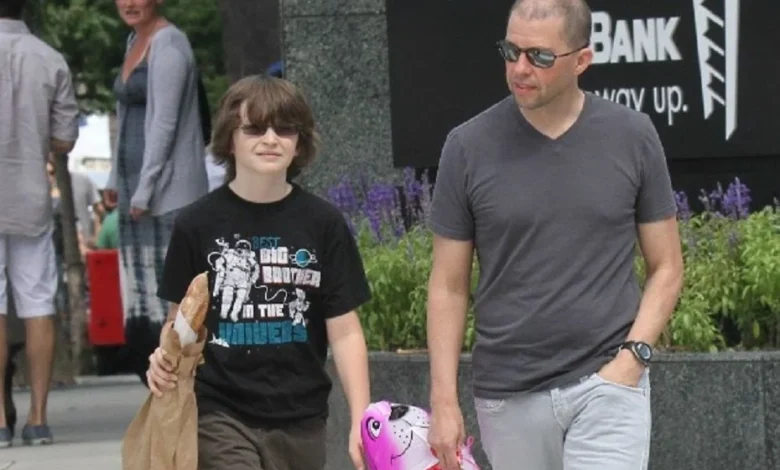 Charlie Austin Cryer